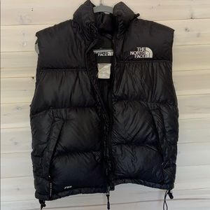 NorthFace black puffy vest